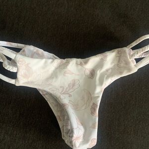 Midori bikini bottom